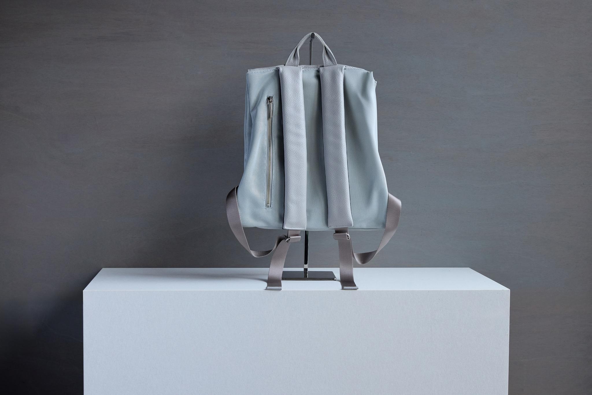 〈special price〉ポリエステルスクエアリュック(S) | 5枚目